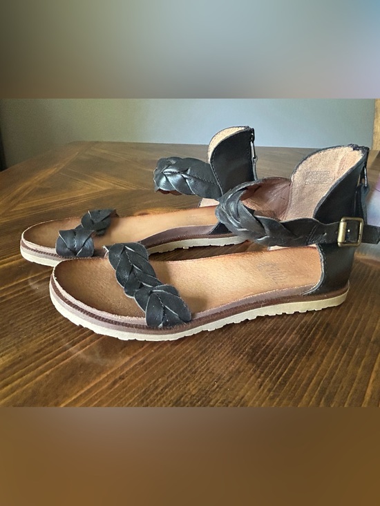 Miz Mooz Shoes - MIZ MOOZ Braided Leather Sandals